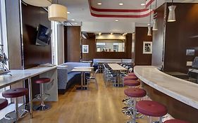 Fairfield Inn By Marriott New York Manhattan/Financial District Exterior photo