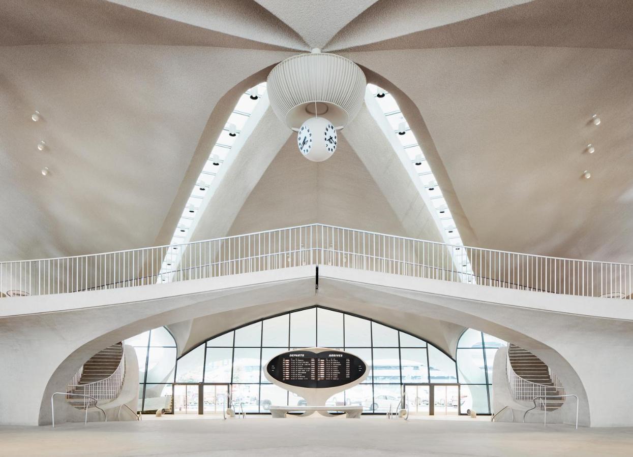 The TWA Hotel, a spectacular midcentury time capsule